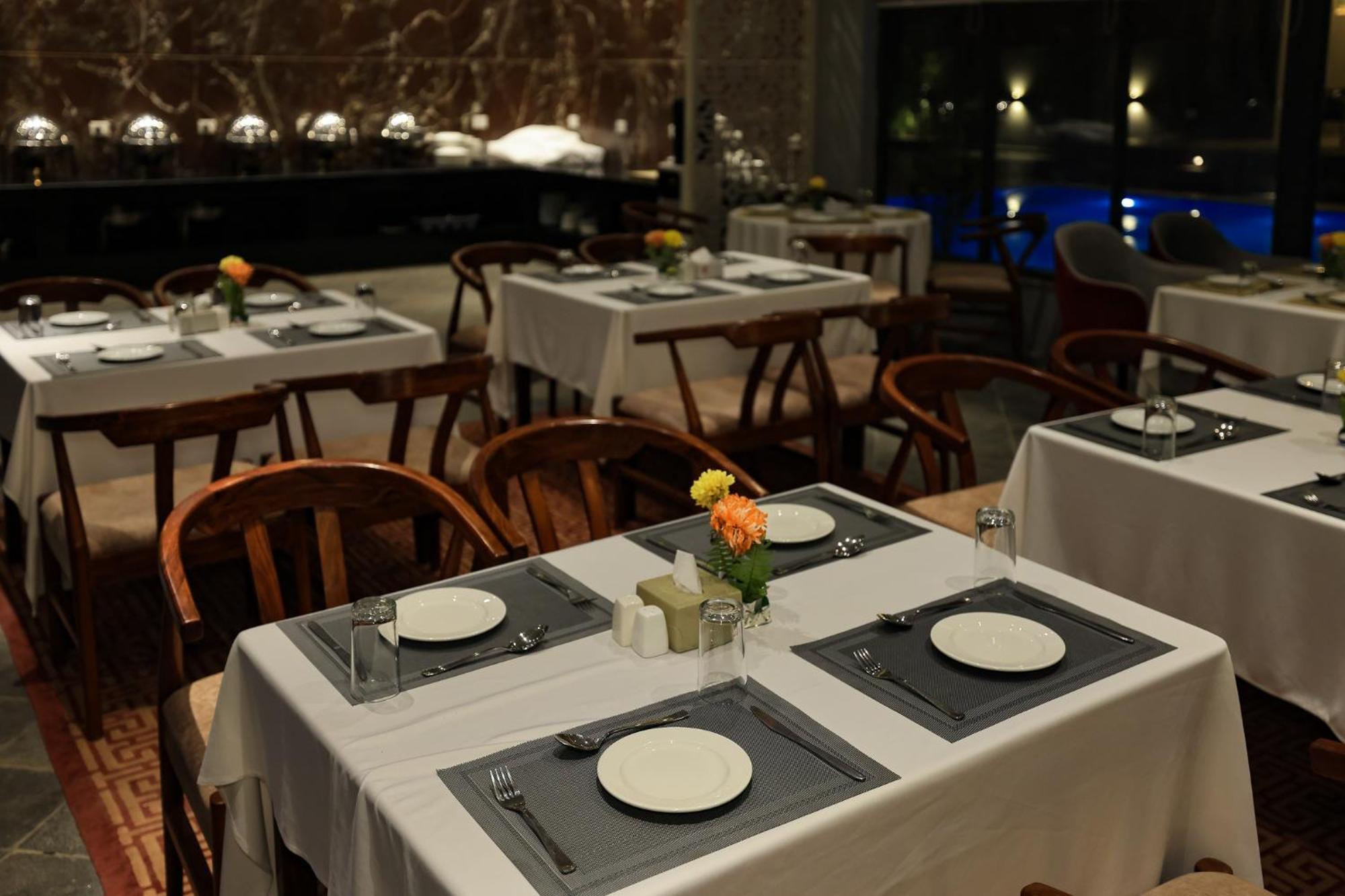 Dolmaling Hotel 4*
